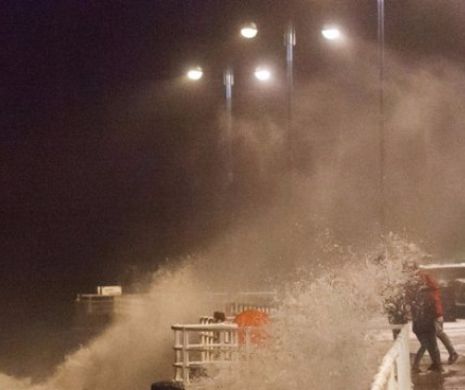 Marea Britanie, afectată de o furtună violentă! Mai multe zboruri au fost anulate