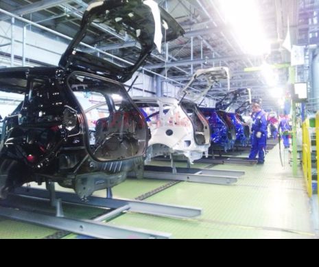 Oficialii Ford au prezentat Guvernului detalii privind intrarea în producție a modelului EcoSport la Craiova