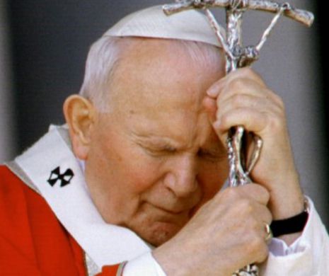 Parchetul ANCHETEAZĂ: Papa Ioan Paul al II-lea, SPÂNZURAT după o FELAȚIE