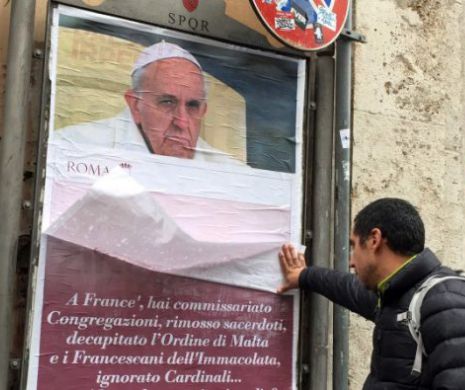 Protest fără precedent: Afișe ANTI – PAPA au împânzit Roma. „Unde ți-e mila?”