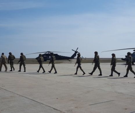 Amplu exercițiu aerian cu elicoptere americane la Baza Mihail Kogălniceanu