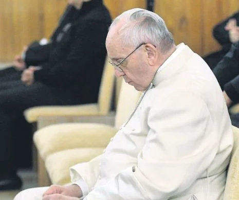 Complot la Vatican: O falangă de cardinali vrea să-l alunge pe Papă!