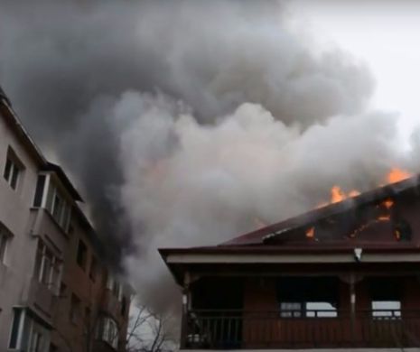 Incendiu devastator la Focșani. Zeci de oameni evacuați