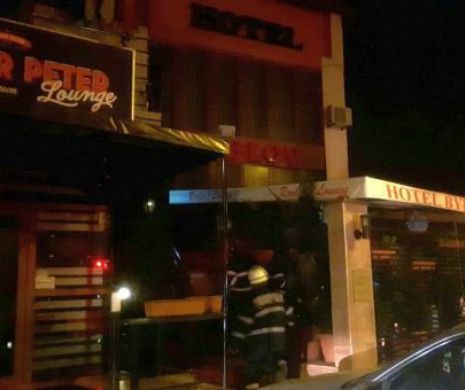 Incendiu puternic într-un hotel din centru Capitalei. O femeie a suferit arsuri grave