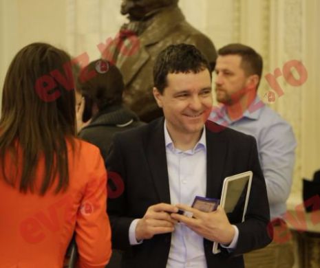 Nicuşor Dan, LĂMURIRI cu privire la intrarea lui Cioloş în USR