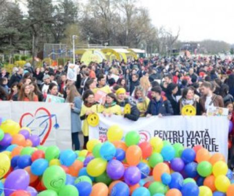 O ACTRIȚĂ RENUMITĂ, mesaj DUR legat de evenimentul "Marșul pentru viață": "E plin de copii făcuți care sunt ai nimănui și nu-i vrea nici dracu"