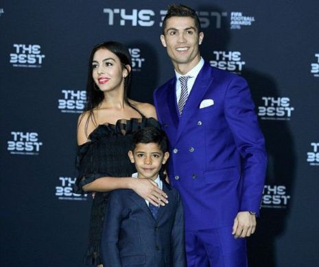 Ronaldo devine din nou tată, pe bază de eprubete și contract