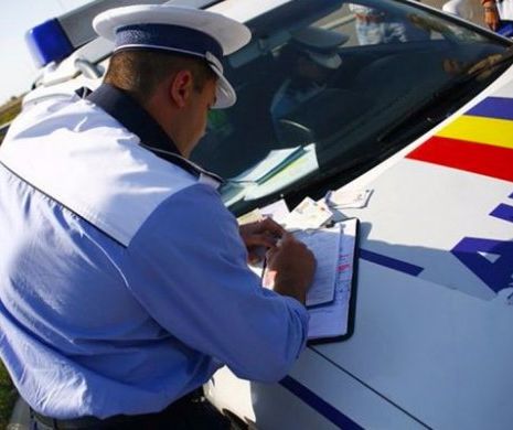 ULUITOR! Unul din 25 de români este AMENDAT de poliţişti în fiecare lună. Cât încasează STATUL în fiecare ZI