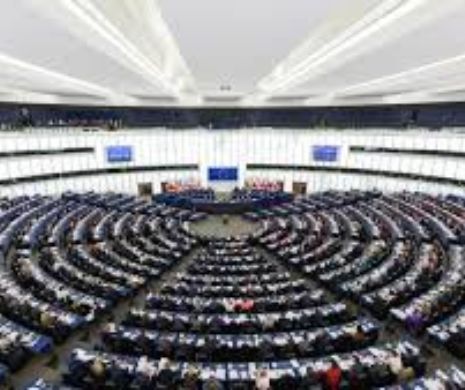 Europarlamentarii sunt cu OCHII pe implanturile MAMARE