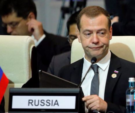 Probleme la NIVEL ÎNALT în Rusia. Jumătate din ruși CER demisia lui Dmitri Medvedev