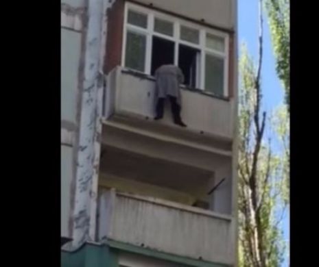 Un politician a vrut să se arunce de la balcon de teama mascaților – VIDEO