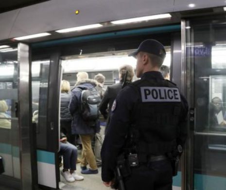 Victoria TERORISMULUI asupra LIBERTĂȚII occidentale: Poliția - autorizată să PERCHEZIȚIONEZE călătorii la metrou