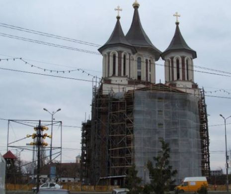 Am aflat secretul Catedralei Ortodoxe din Oradea! Ce se ascunde sub treptele lăcaşului de cult.