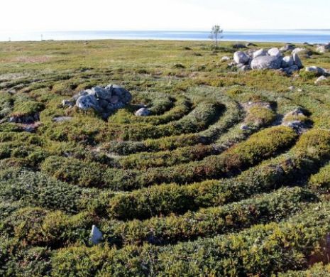 Misterioasele Labirinturi de pe insula rusească Balşoi Zaiaţki. Nici cei mai amri savanți nu au putut spune de ce au fost construite – GALERIE FOTO