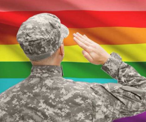 Trump CA Obama: „ Luna MÂNDRIEI LGBT ” în US Army – „Bravii Soldați LGBT au făcut NAȚIUNEA noastră mai sigură”