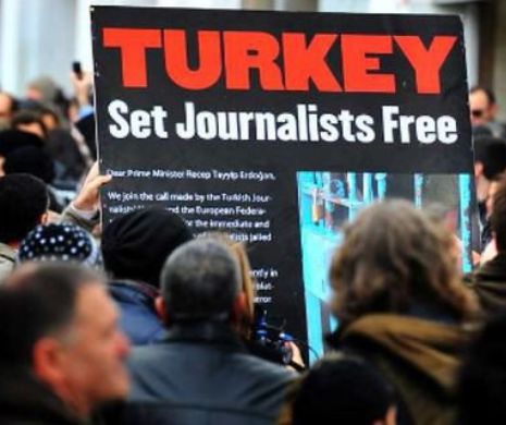 Turcia lui Erdogan a devenit cea mai MARE ÎNCHISOARE din lume pentru JURNALIŞTI