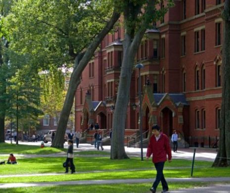Decizia luată de Harvard a UIMIT globul. Mesajul ȘOCANT primit de 10 studenți