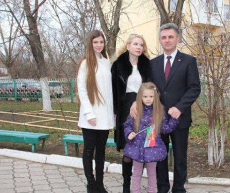 Dezvăluire care a stârnit furie: Soţia liderului de la Tiraspol ar avea cetăţenie română - Foto în text