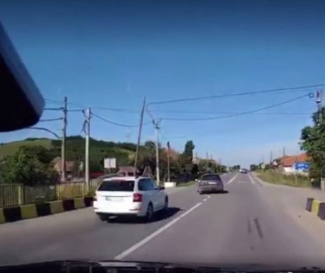 Inconştientul care a depăşit o coloană de maşini, pe linie continuă, are pe conştiinţă un copil de 13 ani! VIDEO ŞOCANT