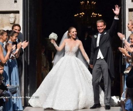 Moştenitoarea averii Swarovski s-a căsătorit într-o rochie cu 500.000 de cristale. Preţul este fabulos! FOTO în articol