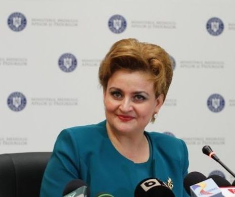 Noul vicepremier Grațiela Gavrilescu a vrut să împiedice OUG 13, dar s-a RĂZGÂNDIT peste noapte