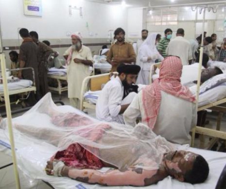 Pakistan: Spitalele nu fac față situației, după explozia care a ucis peste 156 de persoane