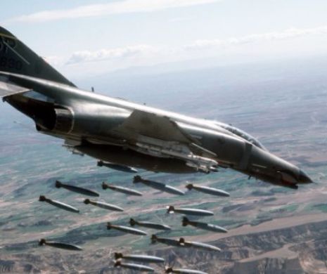 RUSIA: avioanele AMERICANE care zboară deasupra Sirei vor fi considerate „ŢINTE AERIENE”