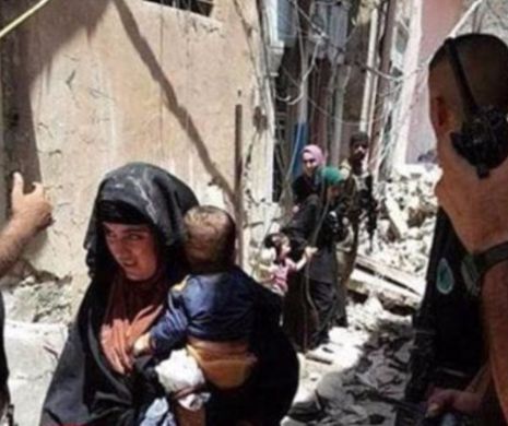 Femeie kamikaze pozata cu bebelusul in brate chiar inainte de a detona bomba. Scenele socante care au urmat