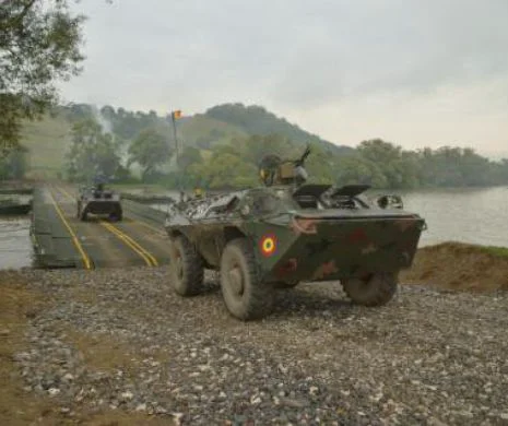 Incident NATO în România. Un TAB s-a scufundat în Dunăre, în timpul exerciţiului Saber Guardian