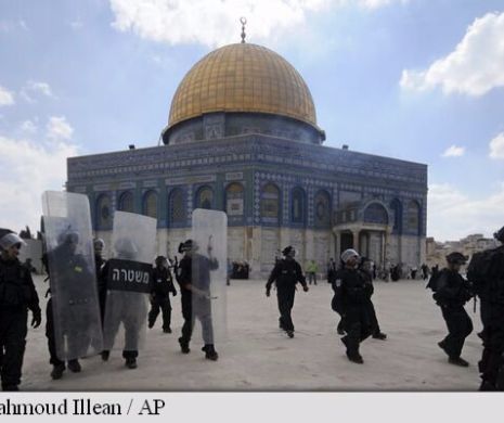Poliția israeliană a ridicat măsurile suplimentare de securitate de pe Esplanada Moscheilor