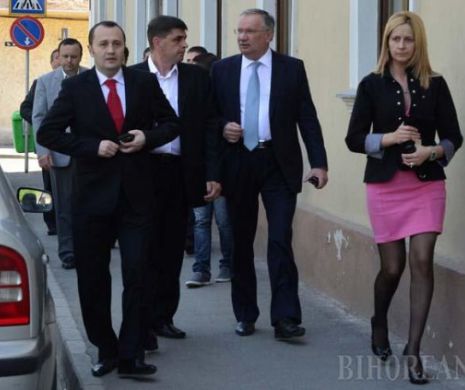 Ședințele PSD Bihor, în care se discută execuțiile din partid, se desfășoară mai nou într-un cluburi de streptease