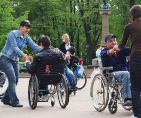 Știm cu exactitate câte persoane cu dizabilități are România