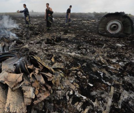 Trei ani de la prăbușirea avionului MH17. Familiile victimelor tragediei din Ucraina încă își caută dreptatea