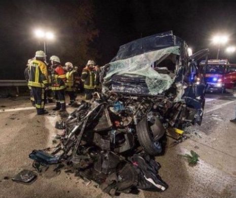 Un accident grav a avut loc în Germania. 18 MORŢI