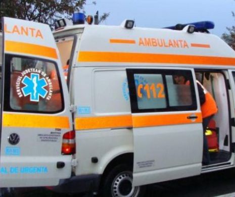 Vaslui: Șoferul unei ambulanțe în MISIUNE a rămas FĂRĂ PERMIS pentru depășirea vitezei regulamentare