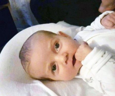 Veste cutremurătoare! Bebelușul din Marea Britanie, care suferea de o boală genetică rară, a murit