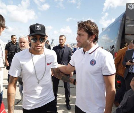 Brazilianul Neymar a fost prezentat de PSG. Motivul pentru care acantul n-a putut debuta pentru gruparea pariziană