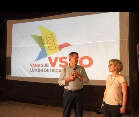 Cioloș în Vama Veche, în fața fotografiilor Steluței Popescu: ”A fost un rol pe care l-am jucat cum am știut eu mai