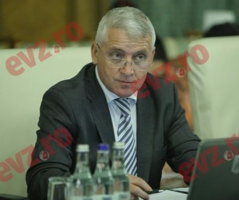 Adrian Ţuţuianu, „demis” de un comunicat alarmant al MApN
