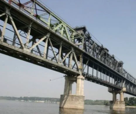 Atenție șoferi! Circulație închisă pe podul Giurgiu-Ruse