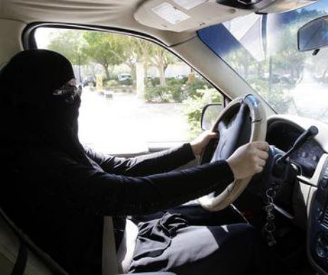Decizie SURPRINZĂTOARE! În Arabia Saudită  femeile vor PUTEA conduce automobiul