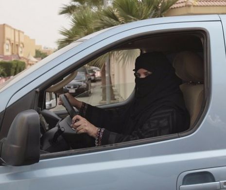 Femeile saudite au obținut dreptul de a conduce mașini
