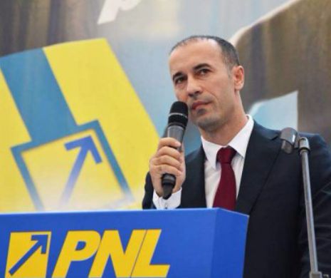 Iulian Dumitrescu este noul lider al senatorilor PNL