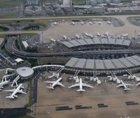 News Alert! PANICĂ pe aeroportul din Frankfurt. Un terminal și cinci HOTELURI, evacuate din cauza unei BOMBE