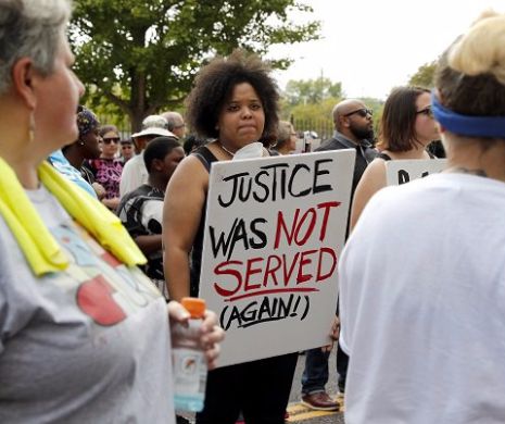 Noi proteste violente în SUA, declanșate din motive rasiale