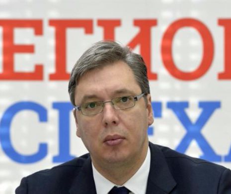 Panică în staff-ul președintelui sârb. Trei bărbați au izbit MAȘINA în care se afla Aleksandar Vucic