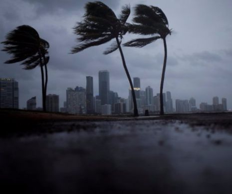 Primele imagini cu uraganul Irma în plină desfășurare în Florida Keys