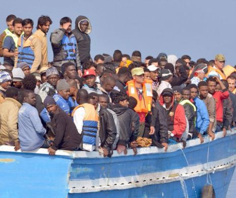 ULTIMA ORĂ Nave cu migranți încearcă să acosteze între 2 Mai și Vama Veche VIDEO