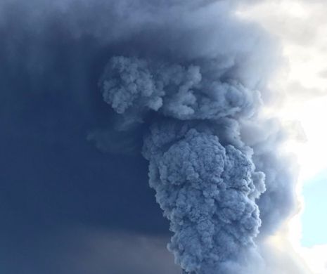 ALERTĂ în Japonia! Erupţia unui VULCAN face PRĂPAD în JUR -VIDEO