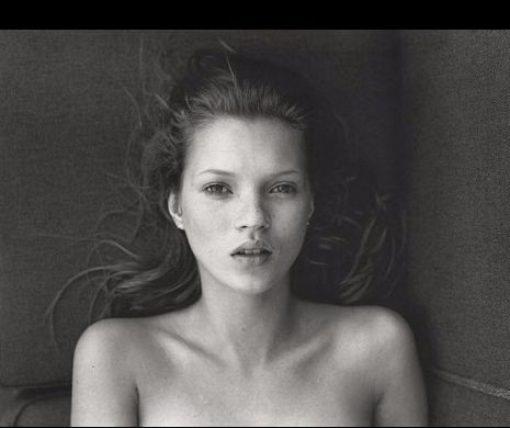 DECIZIE CRUCIALĂ luată de SUPERBA Kate Moss! Fanii vedetei sunt în stare de ȘOC – Galerie Foto